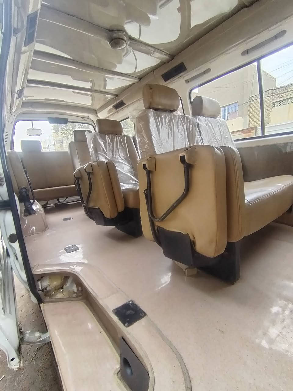 فوتو 17سيارة جديدة كفالة عامة رقم بابل انكليزي بسمي تحويل مباشر عنوان بغداد رقم الموبايل ***********
