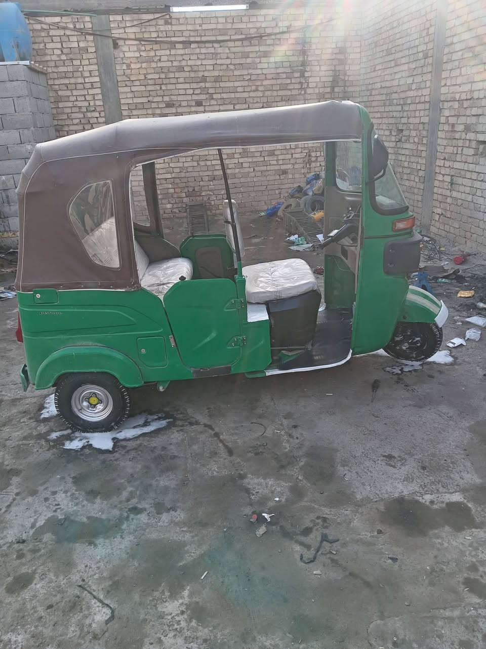 سلام عليكم تكتك البيع 22 كفاله  كشره ومكينه رقم ذي قار مكان دوايه خابر وتدلل ***********
