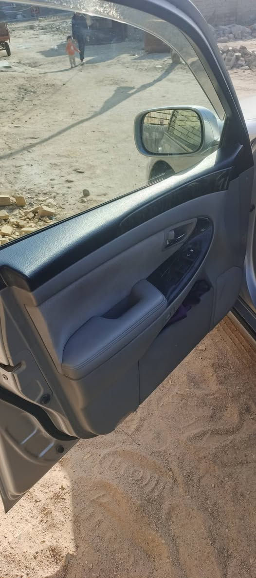 بسم الله الرحمن الرحيم
السلام عليكم   من رخصة الادمن شاهينه 2006    سيارة جديدة كلش (گصة جنطة)  كير مكينة تدفئة. كله شغال    كهربائياتها كلها شغاله    مكاني.  ناصرية    السعر 35 وبيها مجال  

رقم الهاتف ***********
