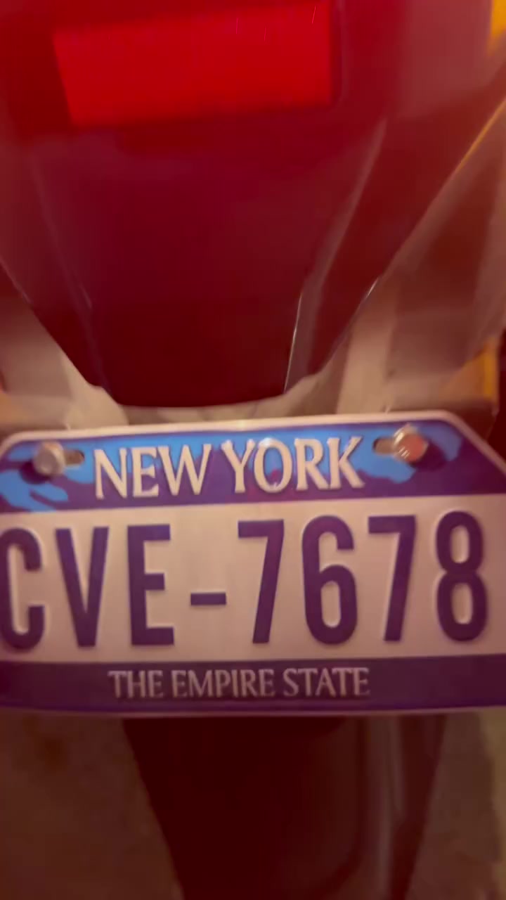 سلام عليكم جيتي ار اللبيع كفاله عامه برفي ما مفتوح بيها تاخذها تفحص وين ما يعجبك وين متريد الدراجه نازله من معرض يوسف يوش ابشهر الدعش الدراجه شلعه ومعدل وعلي تاكل الكاع  الدراجه ويل ابيض ترايش بيض  شوفت عينك السعر واحد و50 وبيها مجال الشراي العنواد بغداد شهداء العبيدي


**إذا كنت صاحب هذا الإعلان وتريد حذفه لأي سبب، رجاءا أرسل رسالة إلى الدعم الفني**