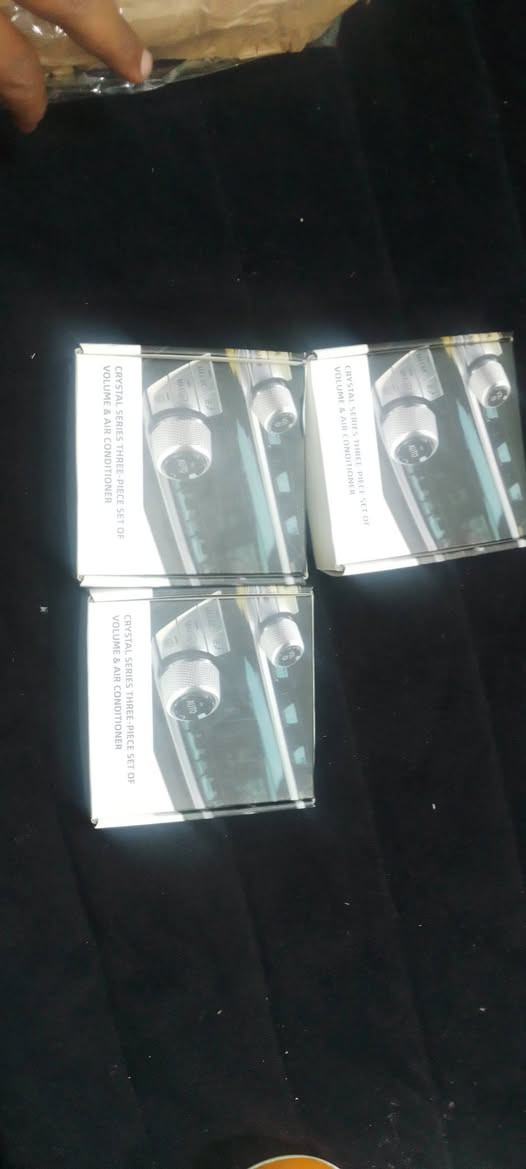 السلام عليكم غراض BMWجديد ما ممسعمل
***********
بغداد
