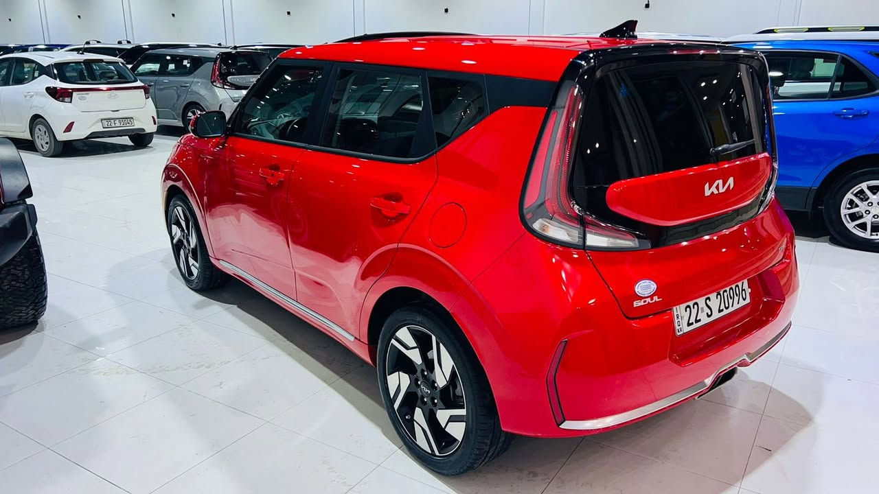 السلام عليكم ورحمة الله وبركاته كيا صول2024 جيتي لاين لون مميز احمر رقم اربيل ترقيم جديد تحويل وكاله 
مواصفات فوول 1/1
الضرر جاملغ +بنيد صبغ فقط  صور ضرر مرفق
ماشيه فقط 6mi فقط ممشا الخارج
-فتحة 
-رادار امامي
-رادار خلفي 
-رادارت جوانب
-تشغيل عن بعد
-هاند بريك بصمه
-بصمة  
-لايتات زنون +لد امامي
-لد خلفي
-ستيرن جلد حرف D 
-تدفئة كشنات 
-تدفئة استيرن 
-مكينه 2000 دوش 
-وختم Soul 
-لدات باdلبوب وبالسماعات 7 الوان aqq
-ويل oكب كروم تيبيqfo
-بك لايت لد
-اشاير بالمري 
-شحن لاسلكي 
-سستم صوت  
-شاشه كبيره
 -كامره  حساس 
-انظمة قيادة (SPORT,NORMAL )

السعر:170$ وبيهه مجال بسيط
***********
***********واتساب
