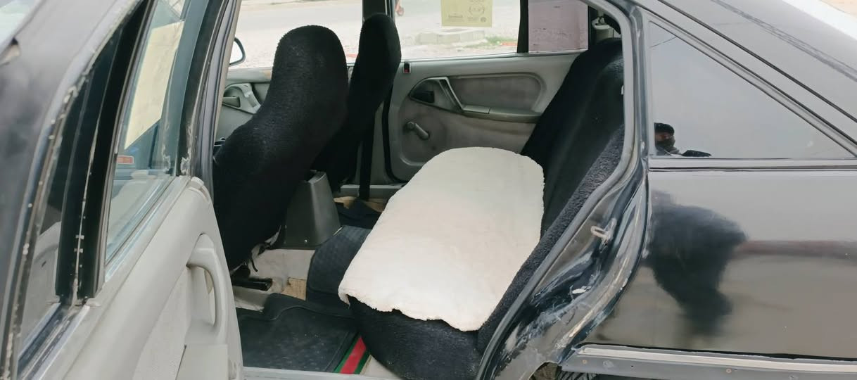 السلام عليكم سيارة اوميكا رقم انبار سنويه جديد 2030 صبغ جماليه كير محرك شرط تايرات جدد موديل 1992 السعر 40 وبي مجال 
للاستفسار


**إذا كنت صاحب هذا الإعلان وتريد حذفه لأي سبب، رجاءا أرسل رسالة إلى الدعم الفني**