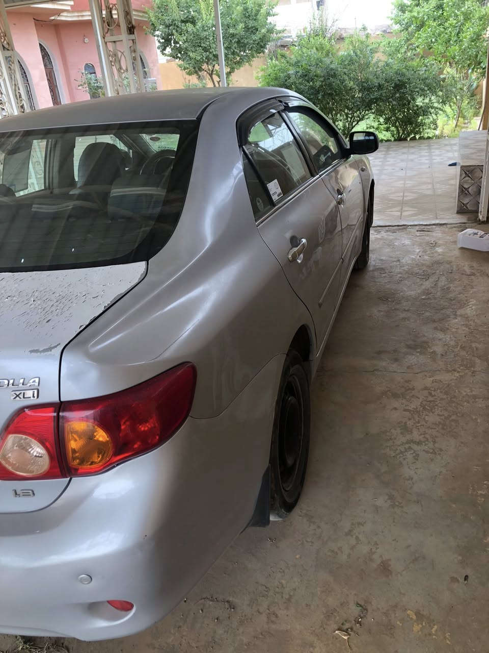 كورلا للبيع موديل 2010 السياره حيل نظيفه مانقصها شي كير محرك بشرط السياره بيها اربع قطع بيعها حزام السعر 103 وبيها مجال ***********
