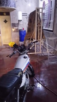 سيجي • بوشة وبستم • اصل