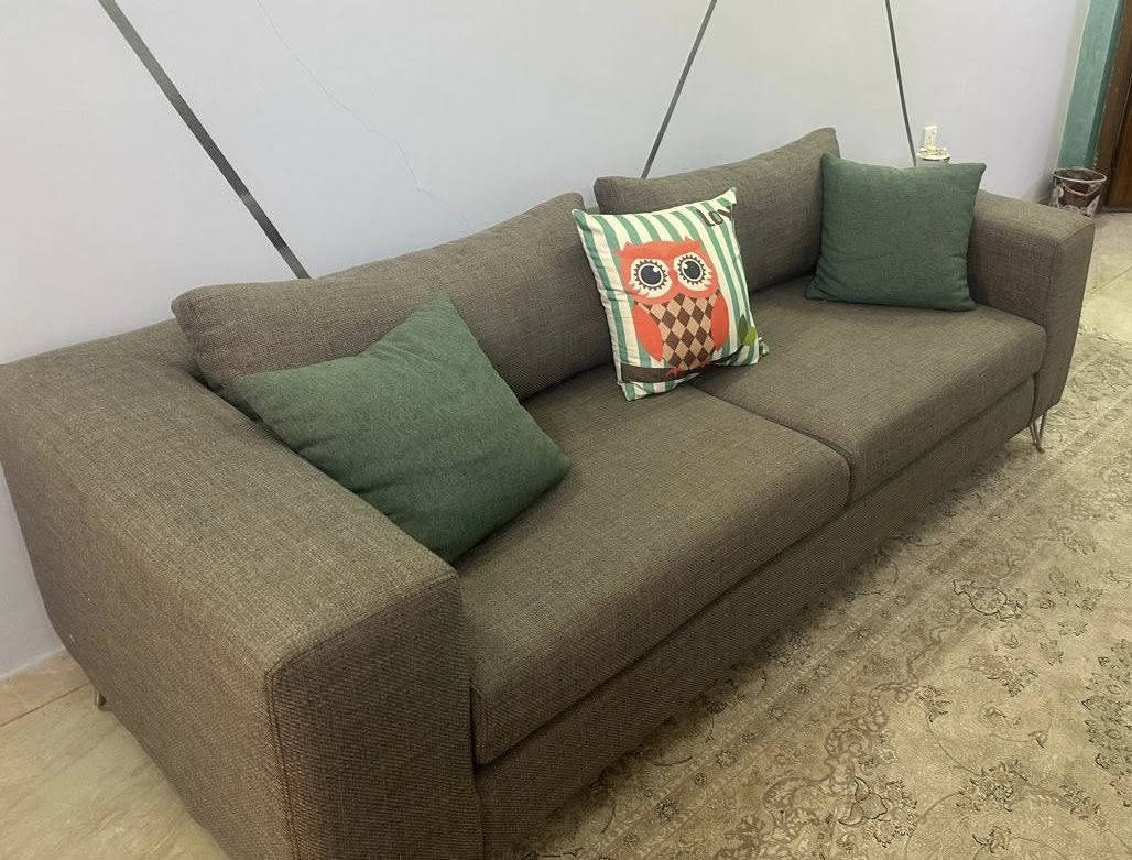 قنفات البيع بحاله جيدةًجدا استعمال قليل شركه البرونز ٢ كبيرة مع كرسين السعر ٦٥٠ الف
فراس الملك


**إذا كنت صاحب هذا الإعلان وتريد حذفه لأي سبب، رجاءا أرسل رسالة إلى الدعم الفني**