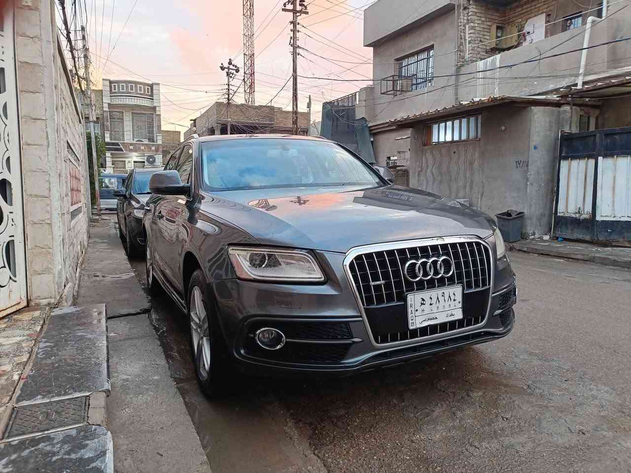 للبيع فقط 
السعر 95 ورقه للاتصال***********
اودي Q5 كواترو S line موديل 2016 رقم بغداد معوقين المده منتهيه التحويل ثاني يوم ابيع شرط التحويل
محرك 6 سلندر بلادي 3.0 محرك وكير مكفولات 
التبريد وتدفئه شغالات
بصمه . بانوراما . فور ويل .شاشه 
كشنات جلد كهرباء . تحكم استيرن . صندوق كهرباء 
تخم تاير نظيف الصدر الامامي وسط
مكفوله من الصبغ والضربه 
وارد امريكي التقرير نسبة غرق بسيطه 
السياره بامريكا تعمل وتسير صورة الحادث موجوده ويا الصور بالعراق بيها بارد بسيط
السياره مكفوله من اي مشاكل كهربائيه
المكان بغداد الزعفرانية
