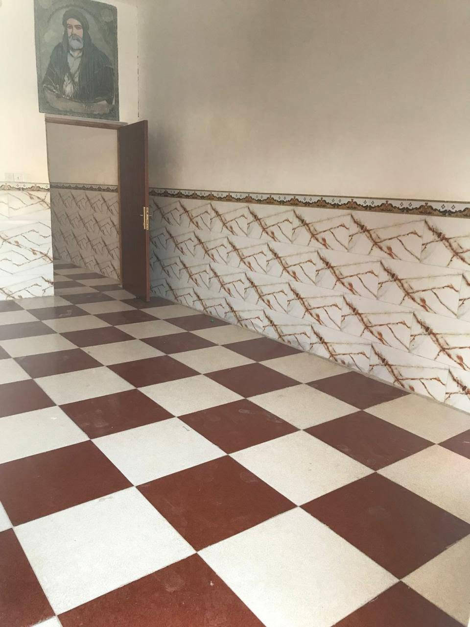 بيت للبيع
منطقة الشيشان الثانيه مساحته 110
شارع تبليط
للاستفسار ***********
