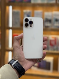 آيفون ١٣ برو ماكس • بطارية ٨٦ • ملحقات كاملة