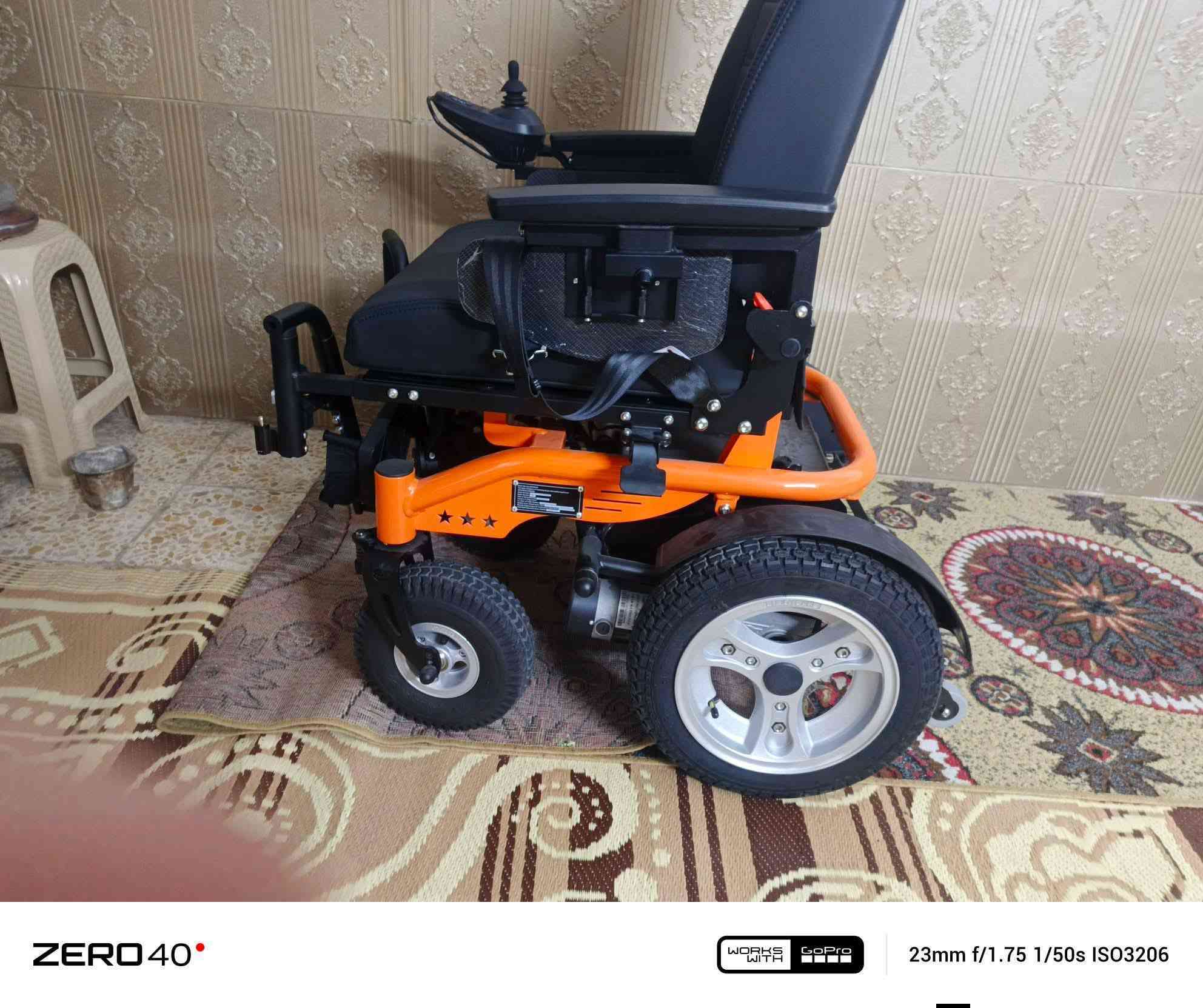 السلام عليكم عيوني عربانه شحن للبيع  النجف الاشرف  جديده رقم التليفون للشراي فقط سعر مناسب *********** الاتصال واتساب الله يشافيكم
