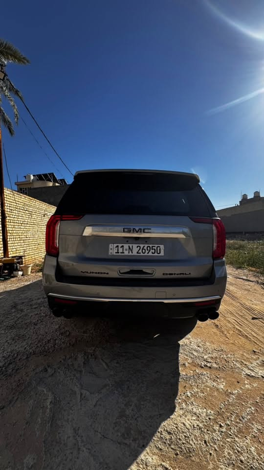 GMC Yukon 2024دينالي سبورت 
سياره مزوده بشوته رياضيه وكزوز رياضي من امريكا 
ماشيه 24 الف ميل 
ضرر موضح بصوره ومصلح بارد 

    كاميرا خلفية
سقف بانورامي
صندوق كهربائي
كاميرا أمامية
كاميرا 360
التحكم على المنحدرات
مستشعر وقوف
تدفئة المقاعد
تبريد المقاعد
بصمة
مسند ذراع
مثبت سرعة
مرايا جانبية كهربائية
نوافذ كهربائية
حساس المطر
شاشة
مراقبة النقطة العمياء
نظام المفتاح الذكي
التحكم التلقائي بدرجة الحرارة
نظام بدء التشغيل (زر تشغيل)
نظام فرملة الطوارئ
مقاعد كهربائية
8 وسائد هوائية
مصابيح زينون أمامية
مصابيح LED أمامية
نظام إنذار
قفل مركزي للأبواب
مانع الانزلاق
عرض المعلومات على الزجاج الأمامي (Head-Up Display)
تدفئة مقود القيادة
لوحة قيادة رقمية
إضاءة محيطية
أبل كاربلاي
مقاعد الصف الثالث
ABS
4×4 (دبل)
التشغيل عن بُعد
رادار
شاحن لاسلكي
🟥سعر 570$ يعني 5دفاتر و70 ورقه
 🟥مكلف بنشر 
لاستفسار اتصل
***********
