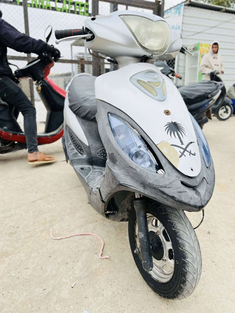 السلام عليكم من رخصت صاحب الكروب كامكو للبيع موديل 11 مبدل بوشه وبستم فقط الشراي يتصل ع رقم ***********
مكااني رفاعي
