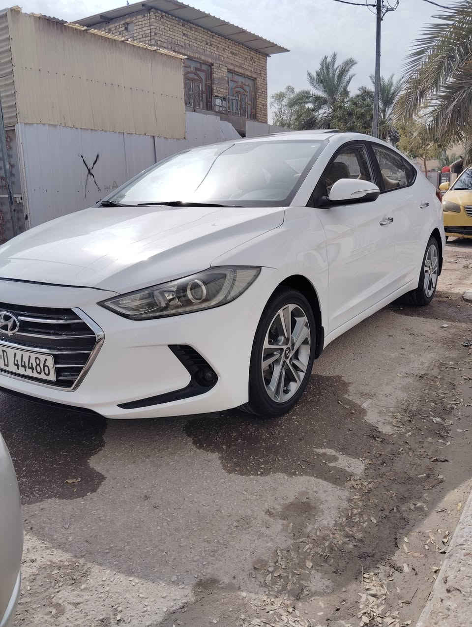 النترا خليجي موديل 2018 رقم اربيل انكليزي الجديد وكاله مضمونه 100٪ السياره مكفوله من صبغ وتبديل وضربه جاهزه السياره گير محرك تبريد تدفئه  تمام
المواصفات......
محرك 2000💢 فتحة سقف 💢 تحكمات صوبين 💢 شاشه 
حساس خلفي 💢 اي بي اس💢 مري شفط 💢تبريد خلفي
السعر المطلوب ((  138 $ )) بيها مجال للشراي للاستفسار 
الاتصال على الرقم ***********
مكاني نجف دور الهنديه - تراهم مراوس حسب القناعه
