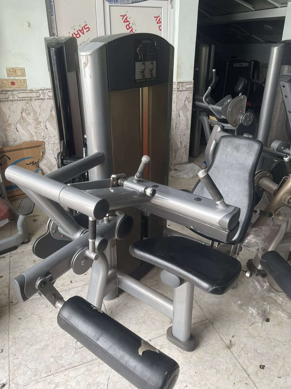 سيت سكنچر اصلي كامل 20قطعة نضافه 100‎%‎ الراغب اتصال على رقم الاهاتف ***********
