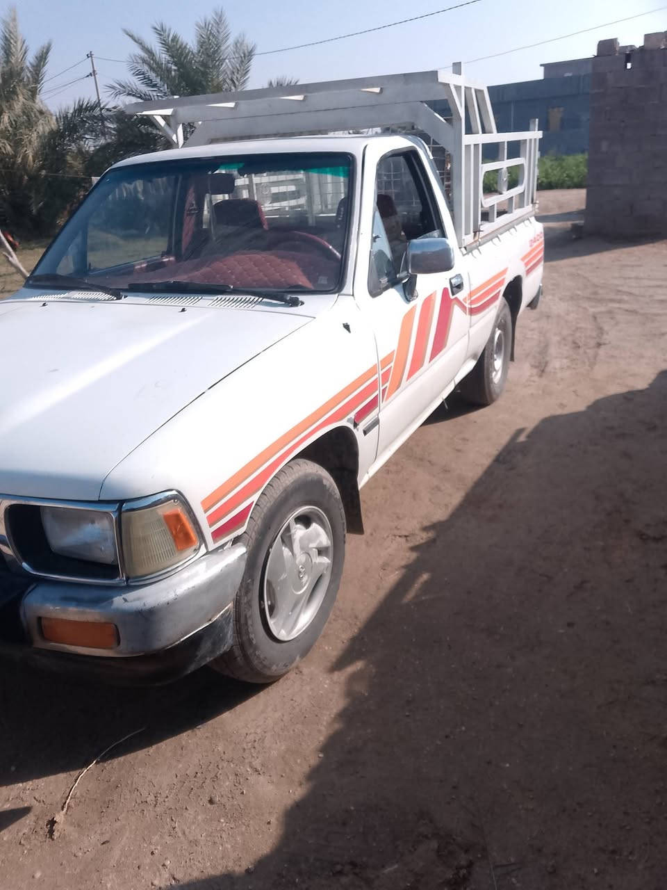 السلام عليكم ورحمه بكم للبيع رقم صلاح الدين ***********
