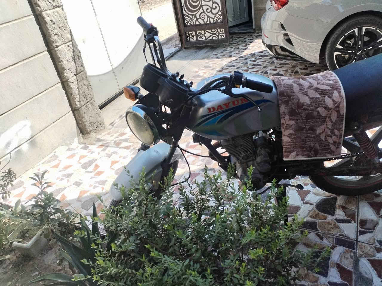 السلام عليكم اخواني مكلف بل نشر دراجه دايون عضم موديل 21 نضيفه كلش كهرباياته شغاله مابيه نقص مثل ماجاي شوف السعر ٢٠٠ وبيه مجال قليل مكان دراجه بابل طهمازيه وهاذه رقم صاحب دراجه *********** اعتذر ماارد خاص موجود رقم وتصل حبيبي
