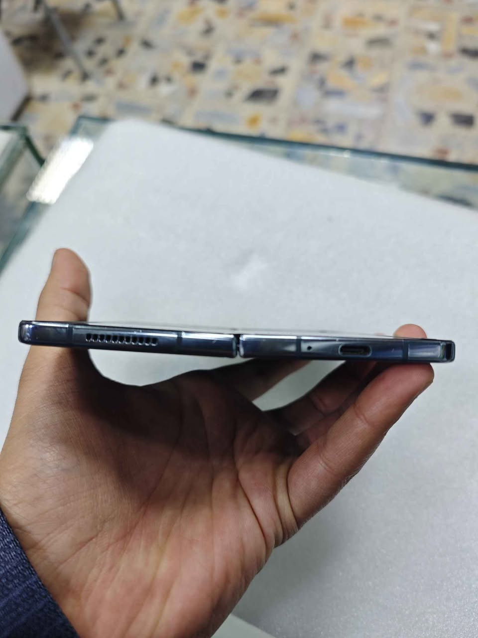 سامسونك فولد 4 مستخدم جدا نظيف ذاكرة 256 
بدون ملحقات ضمان اسبوع من تاريخ الشراء 
السعر 555,000
يوجد توصيل جميع محافظات العراق الرمادي, الأنبار


**إذا كنت صاحب هذا الإعلان وتريد حذفه لأي سبب، رجاءا أرسل رسالة إلى الدعم الفني**