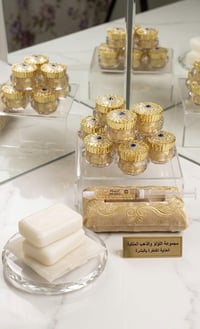 عندي كريم لؤلؤ التاج سويت عرض عليها حتى الكل يجربها سعرها ب١٥ الف كل ث...