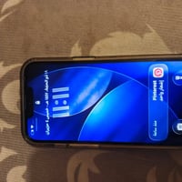 ايفون 13عادي ذاكره180 نضيف سعر 400الف 07764387561