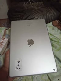 ايفون ٨ • ٣٢ • شاشه مبدله