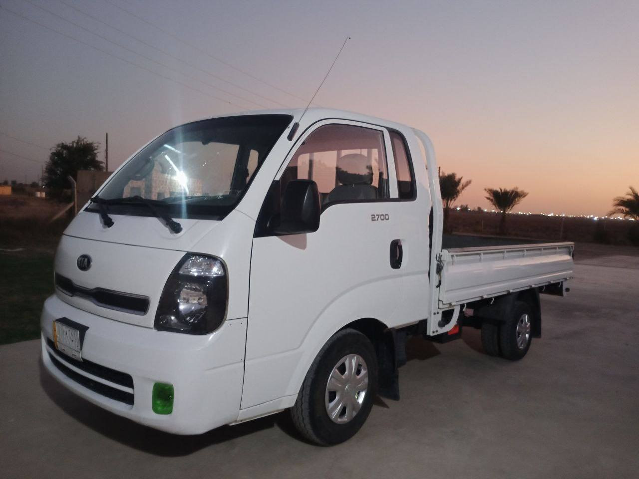 للبيع كيا حمل موديل 2017 رقم مثنى  سنويه جديده مكفوله كفاله عامه وضع الشركه السعر 116 
للاستفسار الاتصال بالرقم ***********
