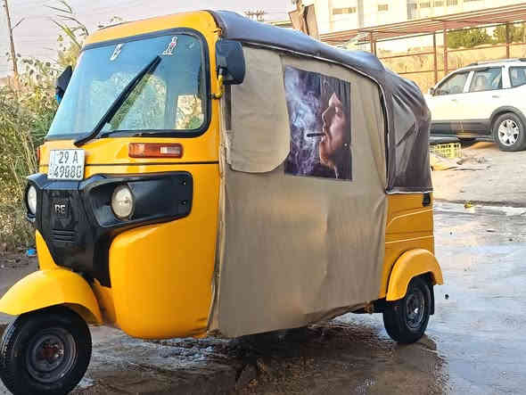 سلام عليكم تكتك 21 مصبوقه صبق عام السعر 6500وبيها مجال لشراي ***********
