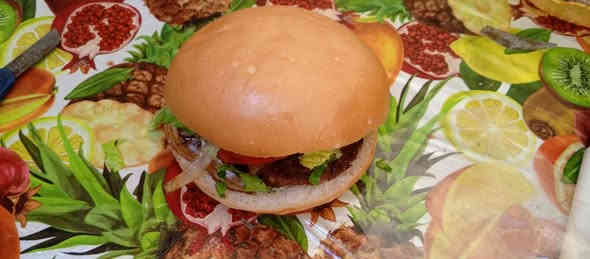 🍔🔥 مأكولات الحاج نعمة للوجبات السريعة 🔥🍔
📍 حي الشهداء - قرب عمارة الجنابي
📞 ***********

✨ الطعم الأصيل... والنكهة اللي ما تنسيها ✨

🥙 
🍔 برغر دجاج لذيذ ومقرمش
🍔 برغر لحم طازج وشهي
🌯 فلافل عراقية أصيلة

🚶‍♂️ تعال وجرب بنفسك
أو ☎️ اطلب وجبتك الآن!

📸 تابعنا على صفحاتنا لمشاهدة العروض اليومية والصور الشهية!
#مأكولات_الحاج_نعمة #وجبات_سريعة #دجاج_شوي #برغر #فلافل #حي_الشهداء
