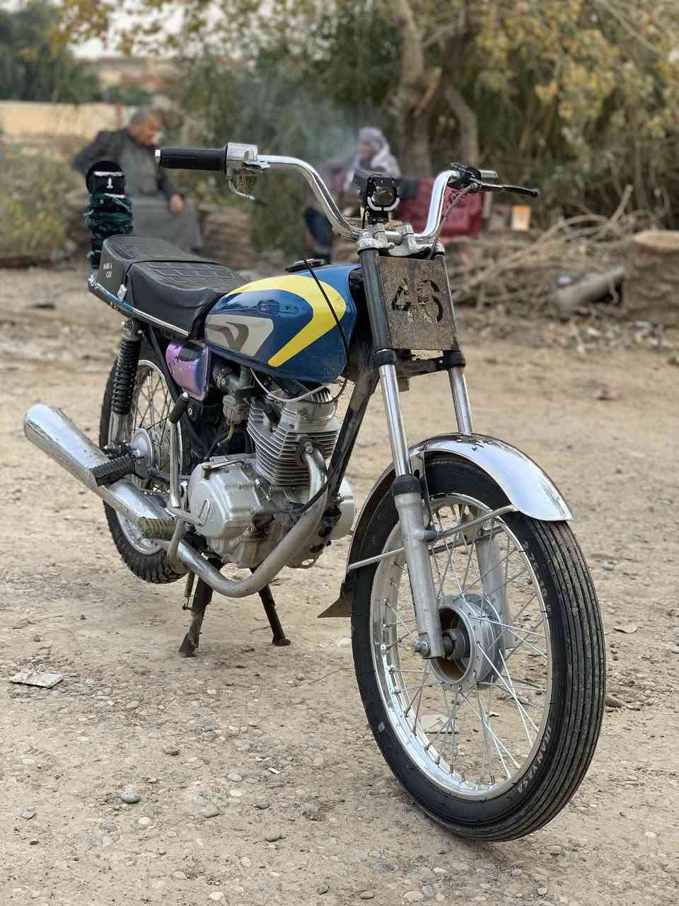 السلام عليكم دراجة نامه 3احرف موديل 21للبيع غراض كله جديد مستعجل عل بيع للاستفسار هذا رقمي***********المو شراي لا يدوخني.
