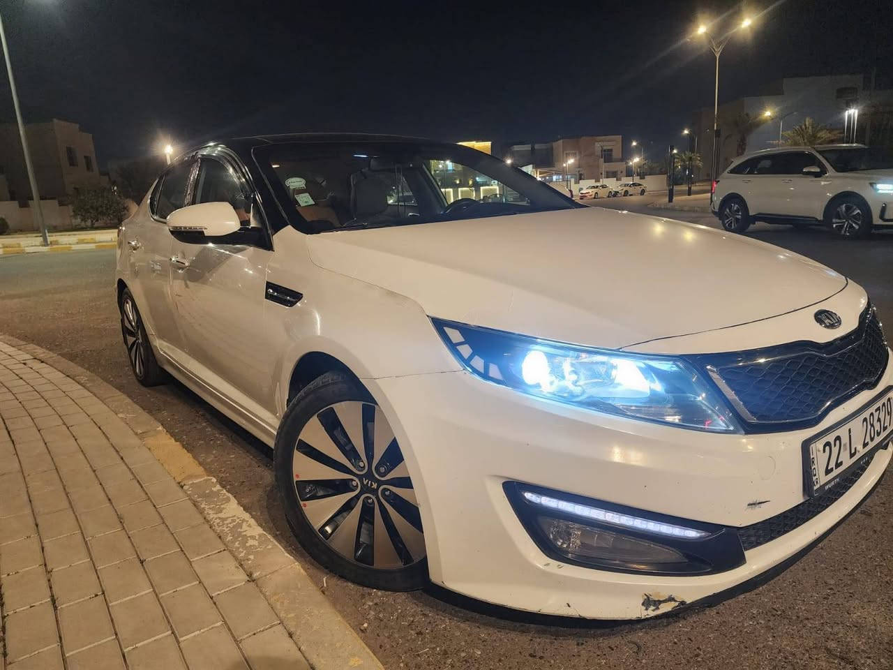 فول مواصفات 
1/1 خليجي vip 
بصمة 
مرايات شفط 
تحكمات ستيرن 
فتحة بانوراما 
هواي مواصفات بعد 
مكلف بالنشر الاستفسار 
الاتصال على الرقم 
***********
السعر 130 تكريت, صلاح الدين
