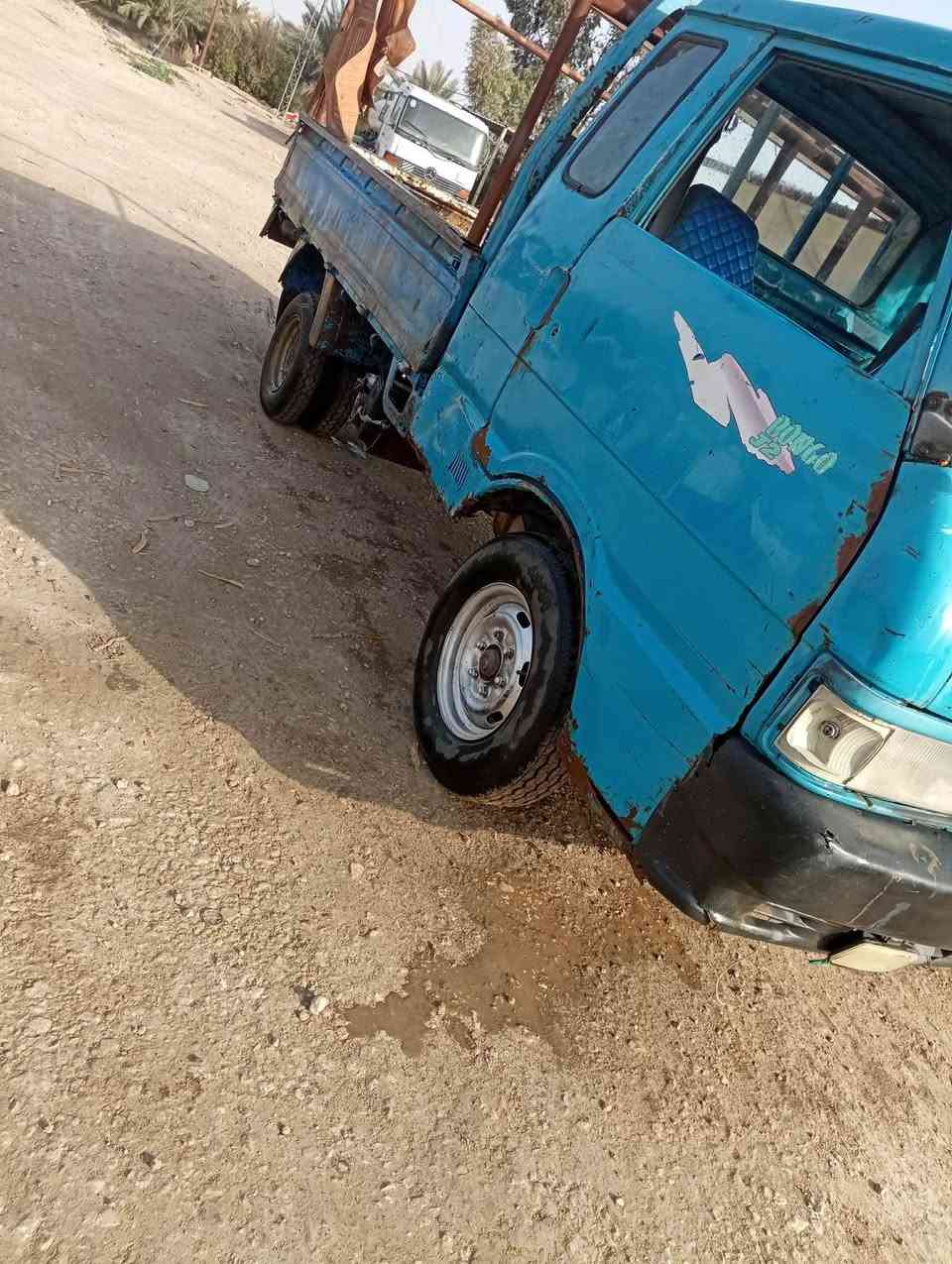 سلام عليكم كيا بنكو مديل 93 مكينه كير حداديه تخم تاير مكفولات مكان السياره بابل  القاسم.  السعر ٣٤ وبيه مجال حك الجيه ***********
