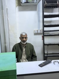 مقهى بغدادي • ديوانية • مقابل فندق اطلس