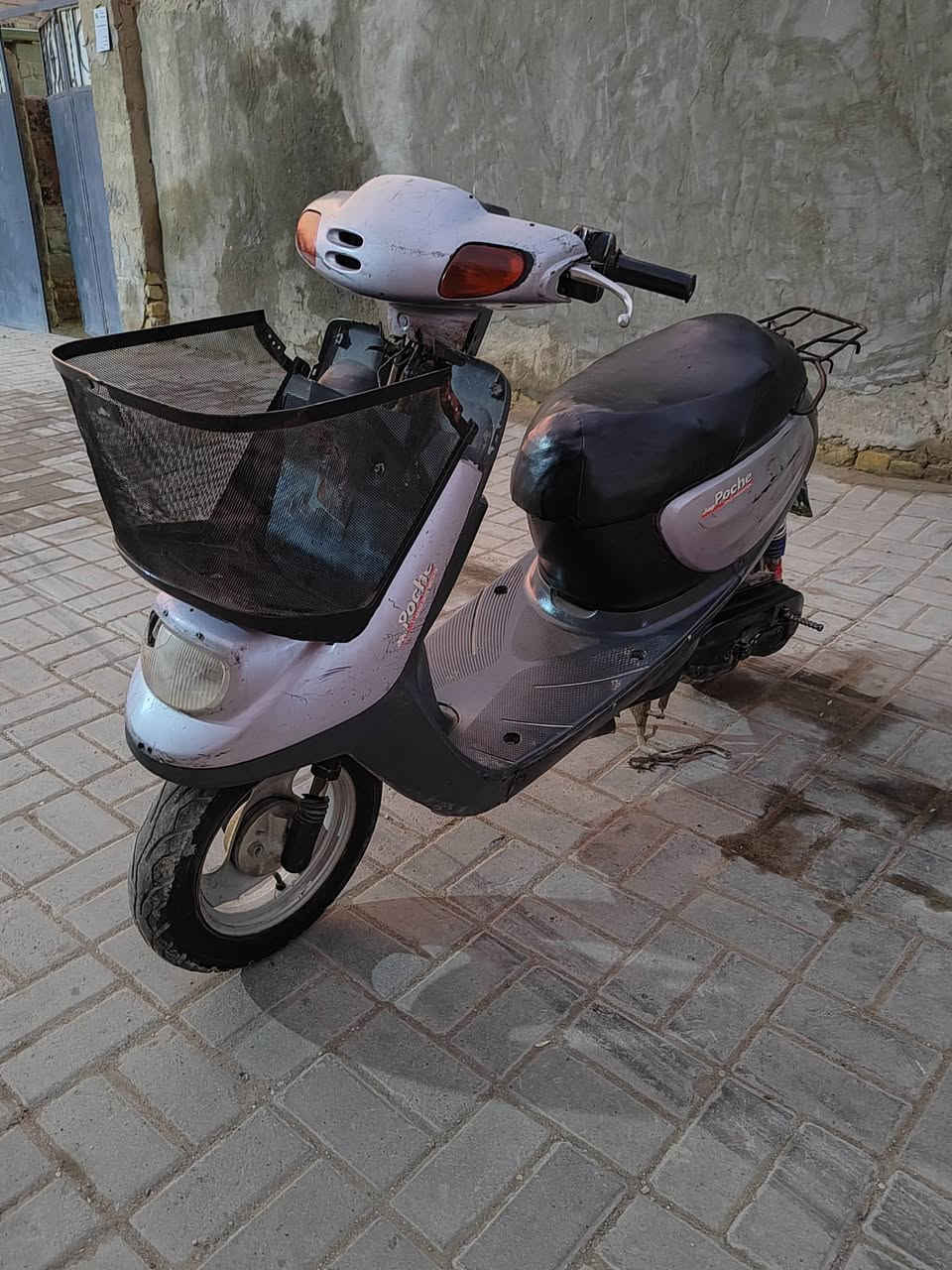 السعر 190 بيع مستعجل
***********
اسلام عليكم دراجه للبيع منغولي نضيفه مكينه او كير او شاصي مكفولات تأيرات جدد دراجه حلوه كلش كهربائيات شغاله كله المكان كربلاء اتصل
