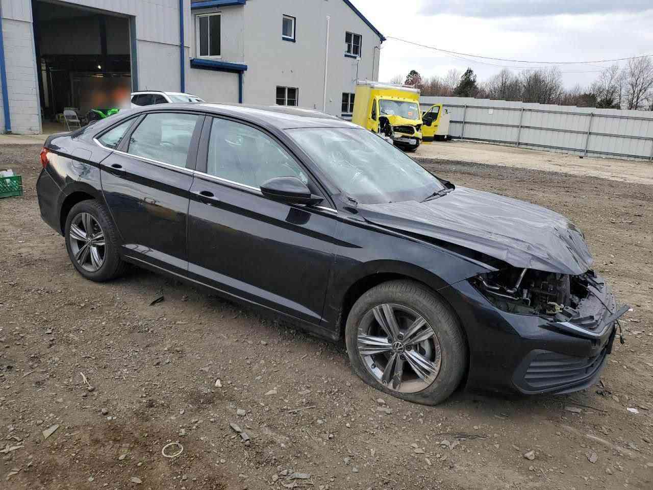 جيتا ٢٠٢٢  SE فول مواسفات بێ پانوراما رۆیشتن ٣٥ مايل سبوغ به س بولند و دوو سئ جيگا تعديله ايرباگ سوكان و شان سعر ١٤٧ ژماره ى موبايل *********** اكر, نينوى
