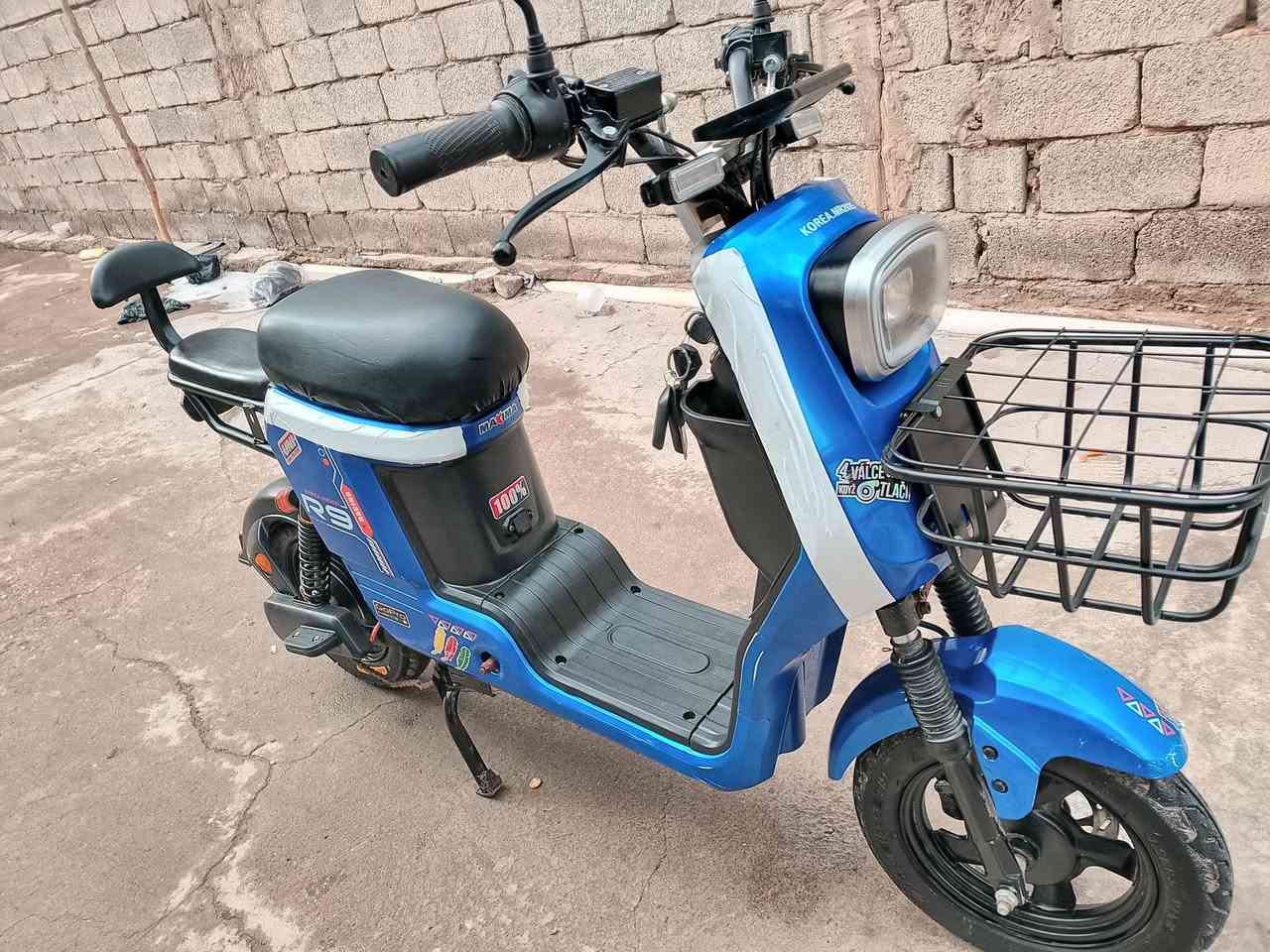 R9 كامل مابي نقصر مستعمل شهرين موديل 2025 ديالى بعقوبة اتصال *********** سعر خاص
