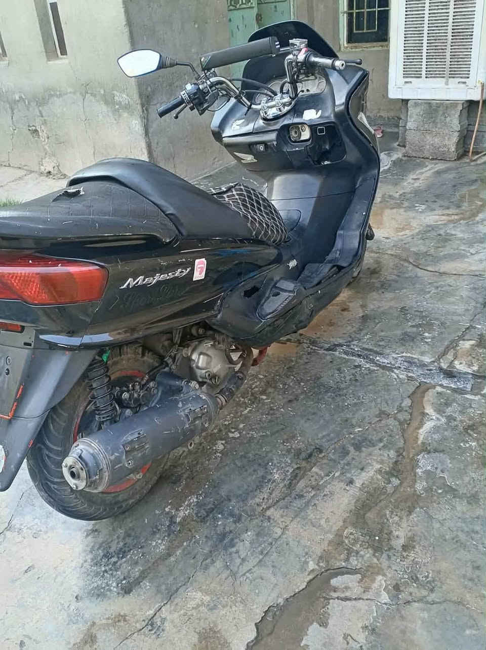 زعفرانيه
***********
400
نواقص بسيطه
