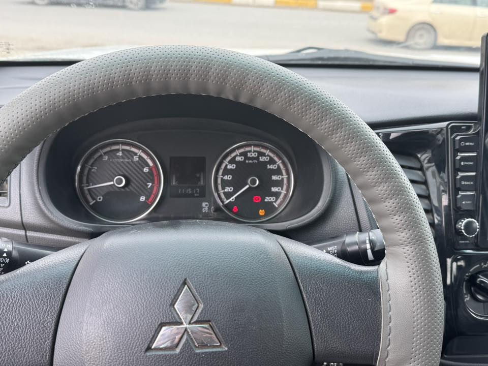 L200
مۆدیل 2020
مواسەفات 2
ڕویشتن 110
نموونە لەجوانی و پاکی
 هموو گیانی بەشەرت
دینارک مەسروفی تی دانیە
گیڕ و مەکینە  همووی بەشەرت
نیو جامڵع سبوعە 
شوین هەولیر
ڕەقەم ***********
