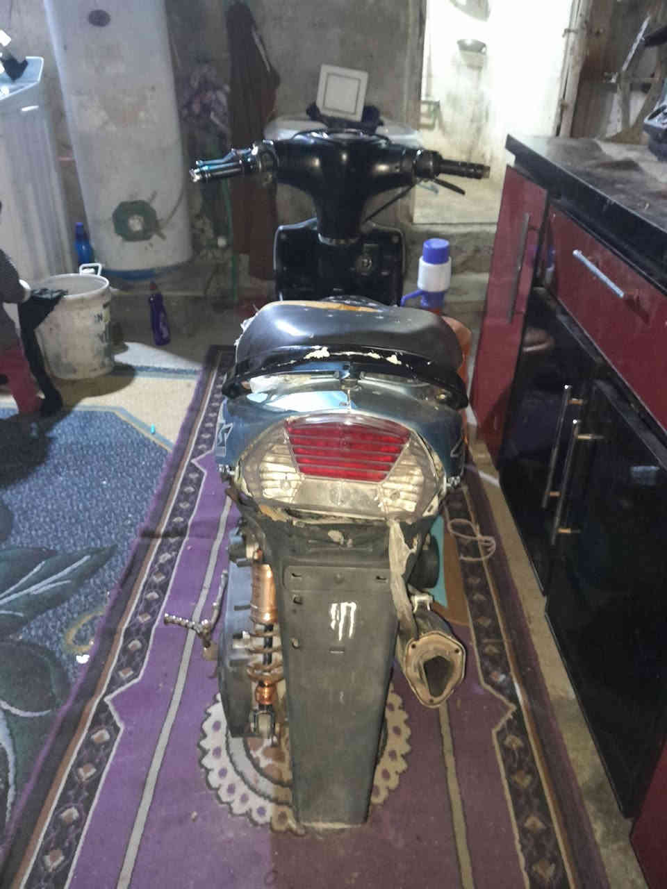 السلام عليكم 
ماكس عدلة شوفت عينك مكينة وكير  نضيف  دبلات رياضي صالنصة رياضي كلج  رياضي بوشة 55 ،  ويلات نجمةختم اصلي،،، ،نقص كهربائيات السعر 450 بغداد الحبيبية ***********
