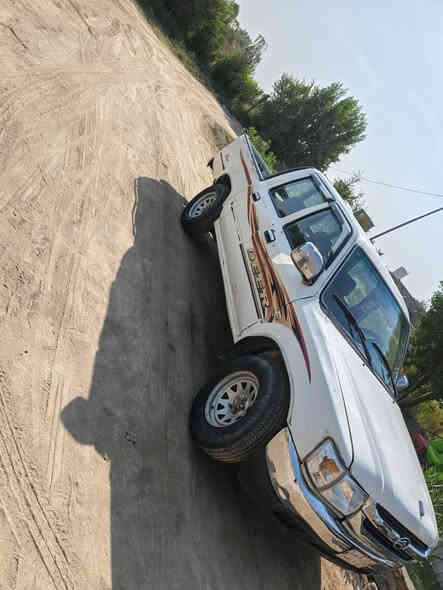 السلام عليكم سياره دير 2007 سياره جاهزة خير من الله سياره بها وكالة فقط سعر 27وبيها مجال مكان الديوانية الحمزة  لل استفسار اتصال *********** ديوانية
