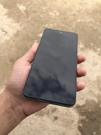 ريدون UL • ذاكرة ١٢٨ • رام ٨+١٢