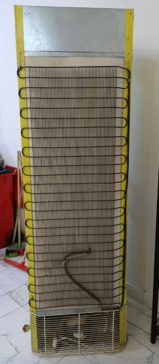 ثلاجه ما بي اي عيب سعر 45نهايته شغال. فول


**إذا كنت صاحب هذا الإعلان وتريد حذفه لأي سبب، رجاءا أرسل رسالة إلى الدعم الفني**