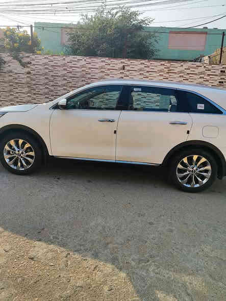 سلام عليكم اخواني للبيع سورنتو خليجي موديل ٢٠ مكفوله رقم أربيل الجديد السياره جديده حيل ماشيه ٦٥ حقيقي تخم تاير مدوشمه ومفروشه مكان السياره ميسان قلعه صالح ولسونار مرفق مع

الصور احبابي المو شراي ليخابر السعر ٢٥٣
***********
***********
