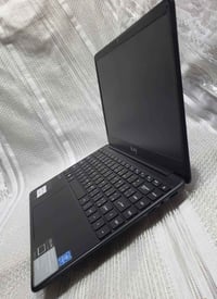 لابتوب • رام 4 • ذاكرة 128