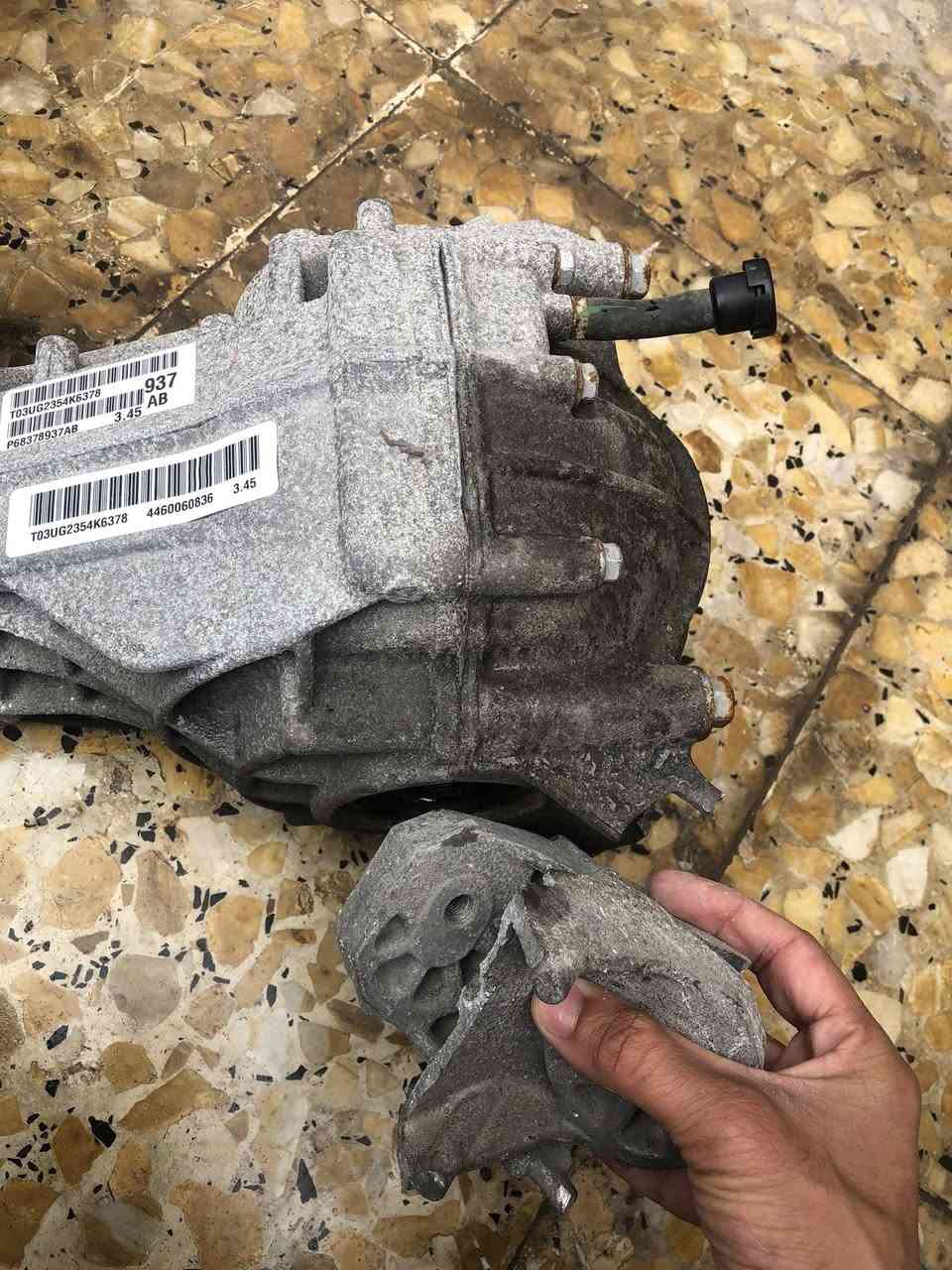 السلام عليكم اخوان اكسل مال كصه مال جيب مديل 24 بانزين شكل الحديث مكفول مابي اي عطل فقط قاعده مال برغي مكسوره وموجودات سعره 180 الف عنواني يغداد البنوك ***********
