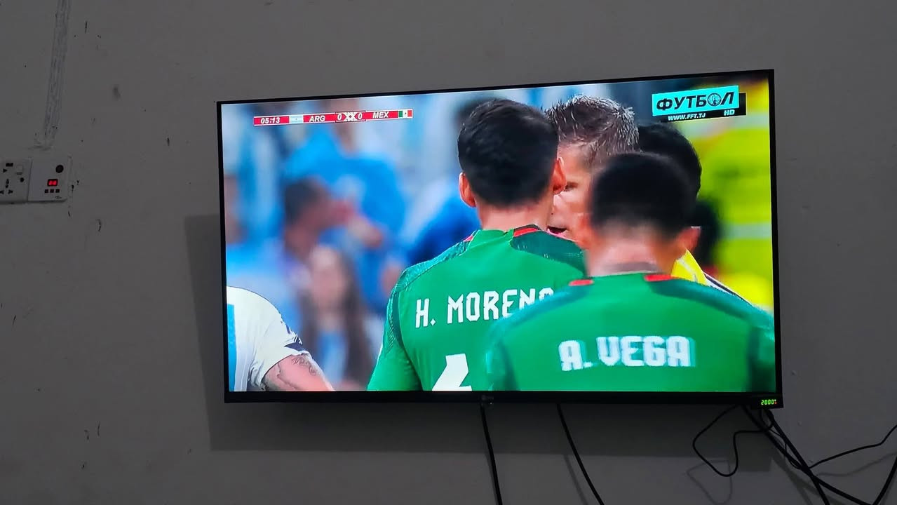 مستمرين بتنصيب الاقمار المجانية 
بلا اشتراك بلا انترنت ولا دوخة السيرفر 
دقة خيالية HD و 4K
تابع كأس العالم وما بعده من الدوريات والبطولات
(اسباني، انگليزي، ايطالي، دوري ابطال اوربا) 
استثمر فلوسك على مدى بعيد من المشاهده المجانية 
للتنصيب  التواصل خاص 

***********
