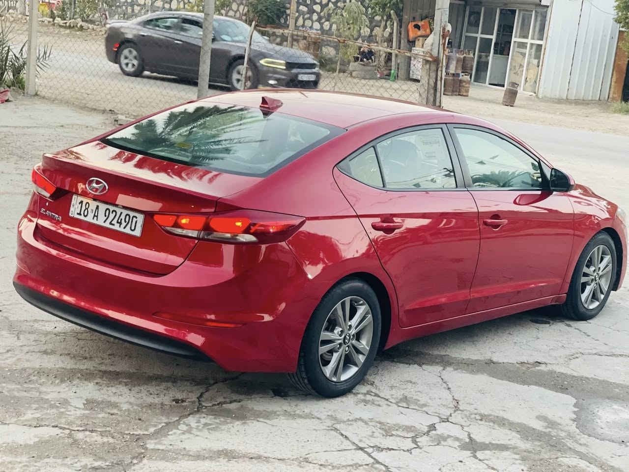 النترا ٢٠١٨ كفاله فقط ربع البنيد
محرك ٢٠٠٠ دوش كفاله من الفتح ولتبخير ولتنقيص 
ماشيه ٩٨ الف ميل 
رقم بابل باسمنه 
السياره بدون خدوش ورصعات 
لا تقارنها بالمهجومات ممشاها جدا قليل 
وتعتبر كفاله 
شاشه لمس تحكمات مقود 
مودات قياده 
كلشي جاهز بالسياره من حداديه تخم تايرات 
منضومه بانزين بلكات بخاخات كلشي جديد سيرفس كامل 
جيك انجن ما مشتغل 
حجر بيئه موجود 
ليبل واحد السياره اي قطعه ماكو تبديل 
السعررررر ١٣٥ وبيها مجال 
رقم بابل 
عنواني بابل شارع السياحي 
***********
