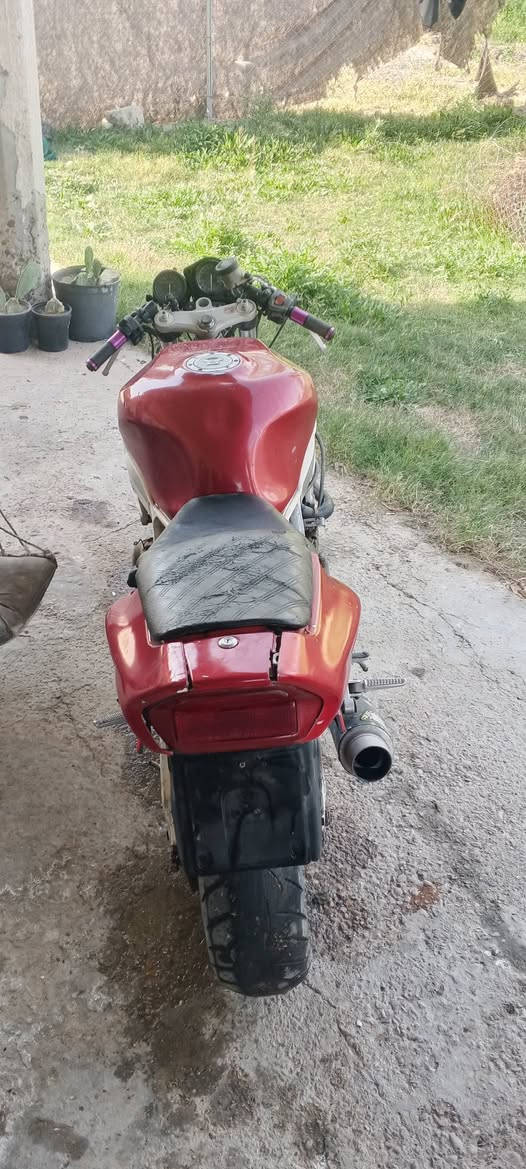 دفل 919 شغاله محرك حلو بيه صوت بل كير ماماثر للمراوس فقط بهارلي شعندك نزل
***********
