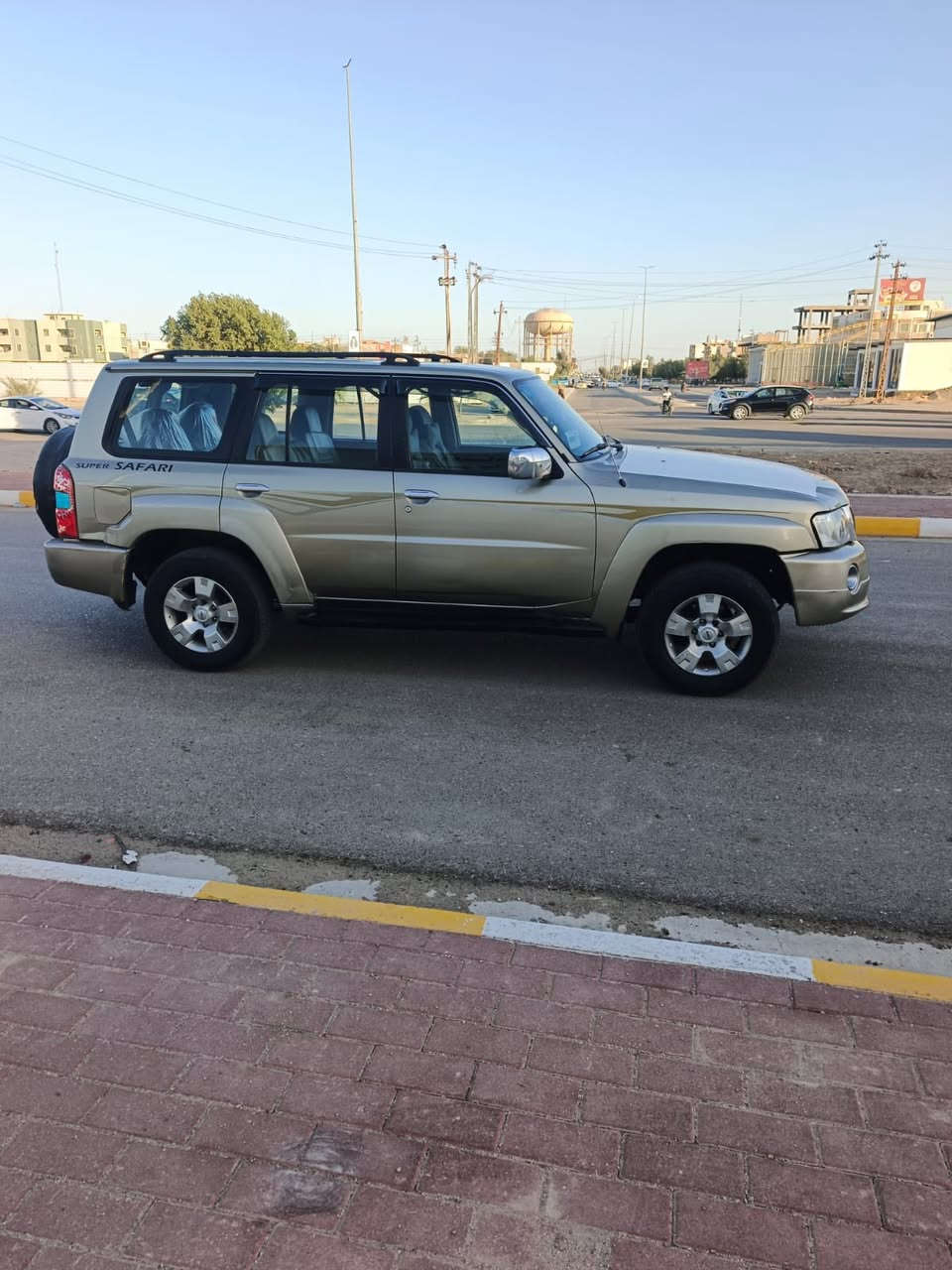 السلام عليكم نيسان باترول 2009رقم انبار كير اوتماتيك ماشية 137الف.   السيارة جاهزة السعر 125 
العنوان الرمادي التاميم 
هاتف 📞 ***********
هاتف 📞 ***********
غير متواجد علئ فيسبوك
