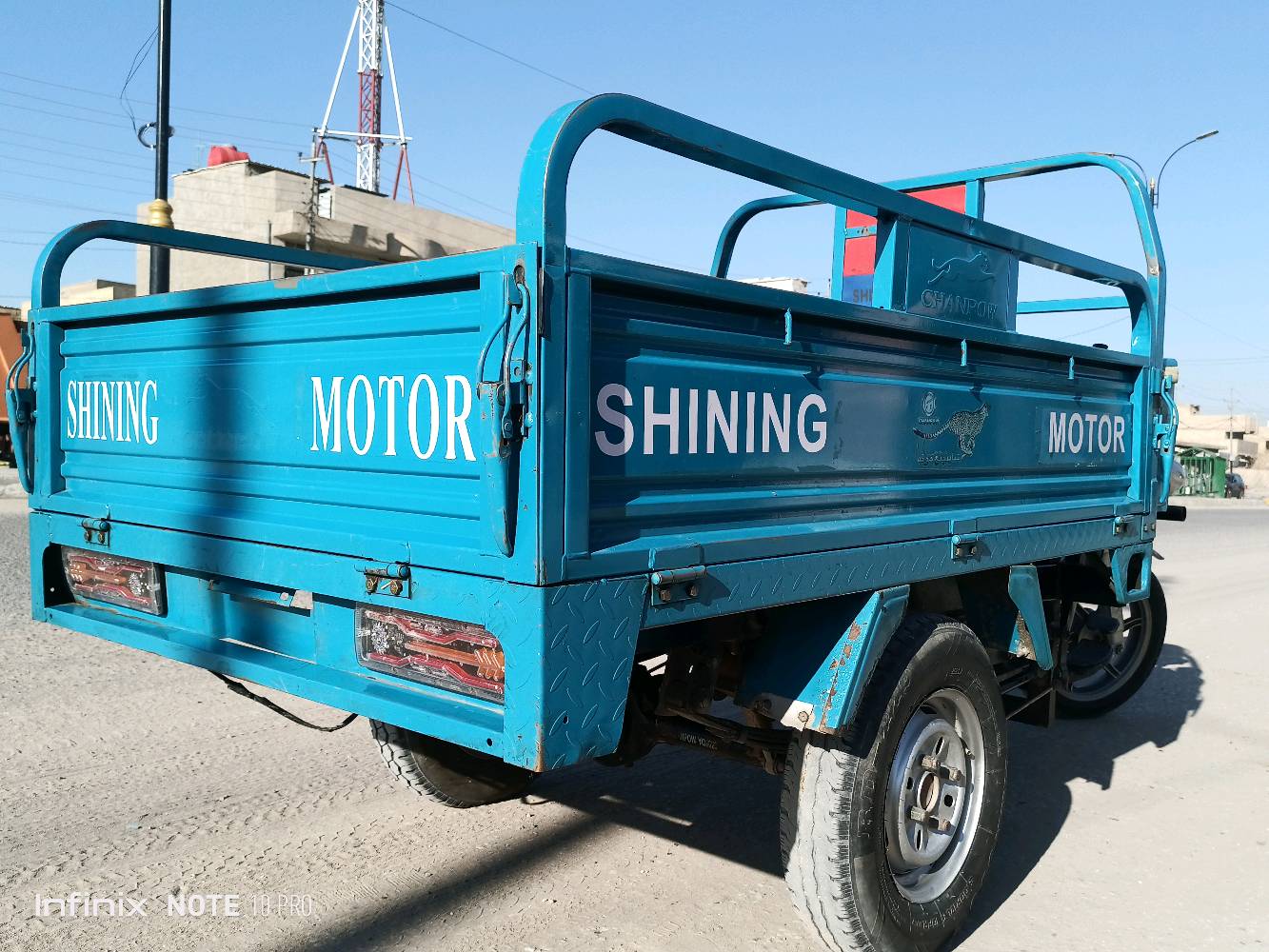 السلام عليكم ستوته 23 للبيع نضيفه محرك مامفتوح فحل 4 براغي كهربائياة جديده سعر 2.700  عنوان كربلاء الامن الداخلي  متواجد واتساب