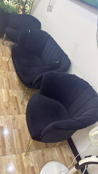 غراض مستعمله للبيع بغداد حي القاهره ٠٧٧٢٢٣٢٢٠٠٧