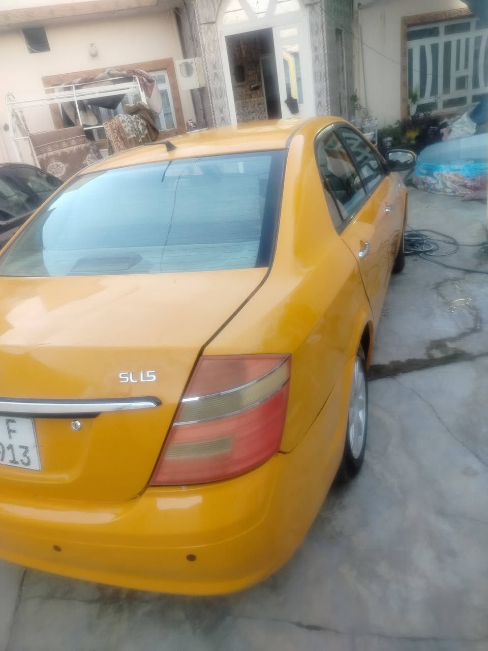 جيل موبل موديل ٢٠١٢ رقم بغداد مصفره هيئة وغرامات سنوية ٢٠٣١ شرط گير محرك بلادي لأ صرف لابخارتبريد ثلج مشروع وطني اتريد تحويل من بغداد بكيفك تريد من كركوك بكيفك نفس اليوم مشيتها ناعمة سعرها قفل ٣٥ ورقة مكان السيارة كركوك هاتف ***********
